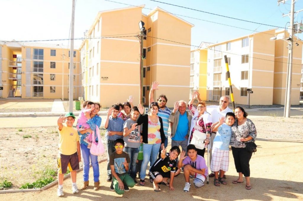 Fondacio Chile: Housing for social integration